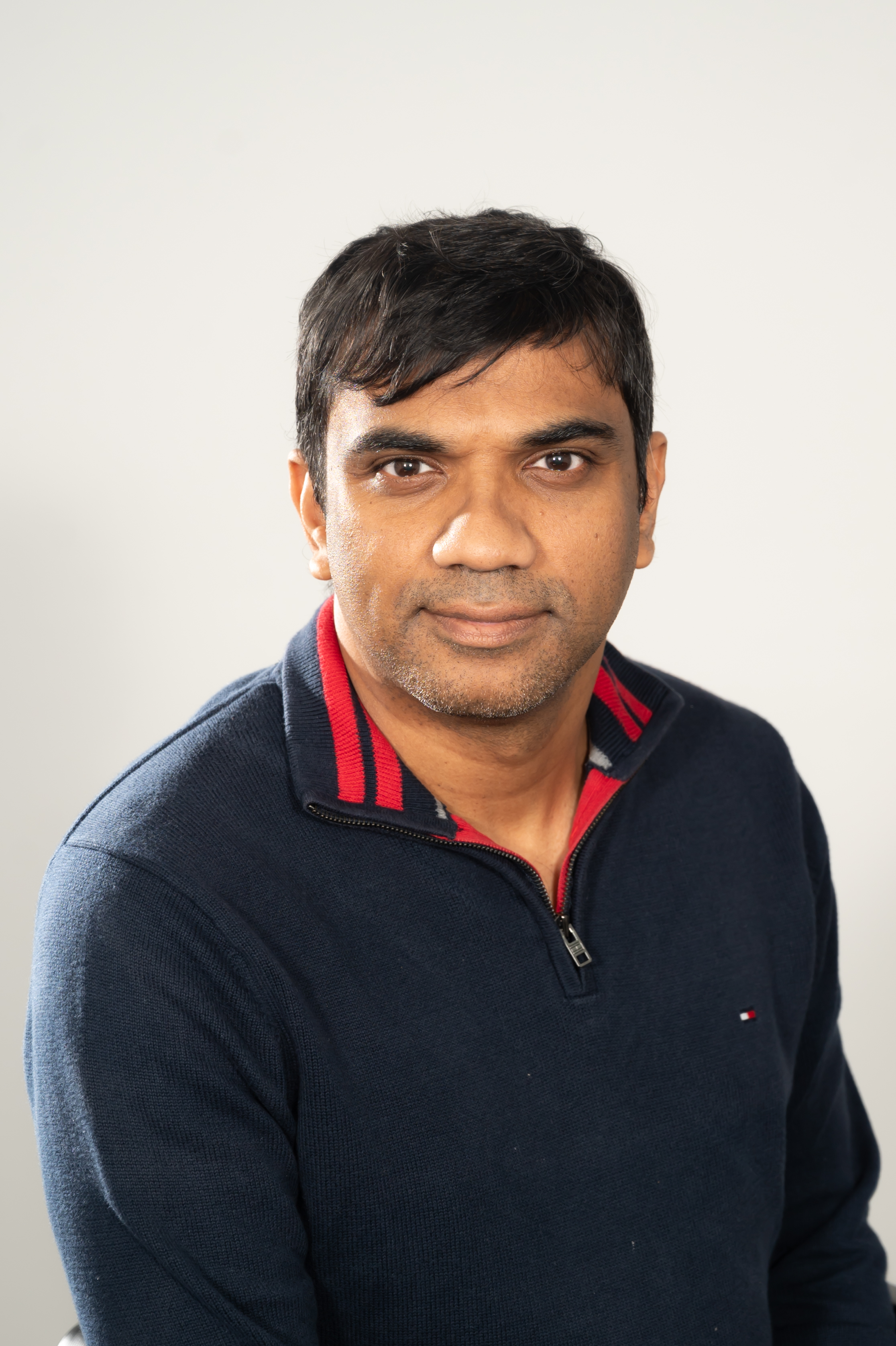 Dr Chaminda Jayaratne